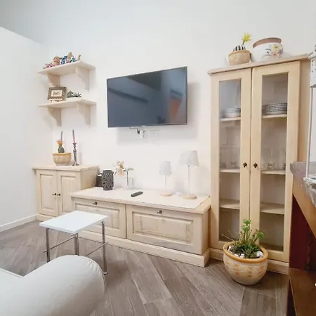 Apartment Trastevere Rome's Heart Charming & Cozy 2 Rome